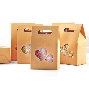 10x15cm Söt Kraft Paper Food Packaging Bag med kärleksfullt hjärtafönster och handtag för matkakor godis köttbakning pack