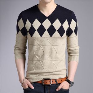 Sweter wełny Mężczyźni Jesień Zima Slim Fit Pullover Mężczyźni Argyle Wzór V-Neck Pull Homme Boże Narodzenie Swetry