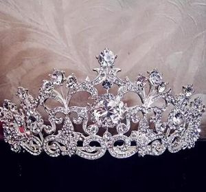 Lüks Kristal Gelin Düğün Tiaras Taç Saç Aksesuarları Düğün Quinceanera Tiaras Ve Taçlar Için Rhinestone Headpieces Aksesuarları