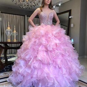 Gorgeous Ruffles Tiered Quinceanera Klänningar Kristall Beading Sweetheart Ärmlös Boll Gown Prom Dress Organza Party Dress Evening Gowns