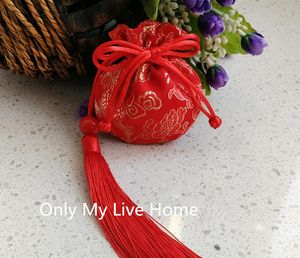 Kinesisk Tassel Small Silk Satin Påse Drawstring Väska Smycken Förpackning Högkvalitativa Mini Presentkassar Sachet Storlek 8x9cm 2st