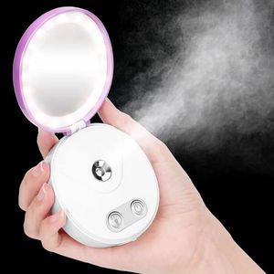 Nano Mist Püskürtme Yüz Steamer Led Makyaj Aynası Taşınabilir USB Güç Bankası Mini Nemlendirici Yüz Vücut Sprey Cilt Bakımı Güzellik Araçları