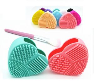 8 färger Hjärtform Makeup Cleaner Silicone Cleaning Tool Washing Egg Brushegg Pad Cosmetic Brush Cleanser Hot