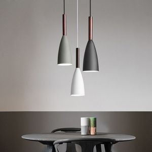 Nordic Modern Restaurant Pendant Lamp Dinning Room Chandeliers Lamp Iron Light Fixtures Bar Cafe LED Pendant Light