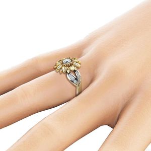Kübik zirkonya çiçek ayçiçeği yüzüğü küme altın elmas nişan yüzükleri kadın moda takı için