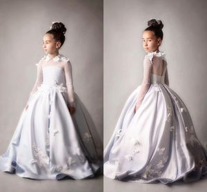 Elfenbein neuer Prinzessin lange Ärmel handgefertigte Blumen Illusion Sweep Train Girls Festzugskleider für Junioren offener Rücken