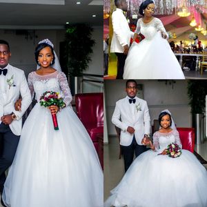 アフリカの黒人の女の子ビーズのスパンコール2018のウェディングドレス長袖チュールレースアップリケ結婚式のドレスブライダルガウンvestido de Novia