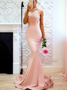 Baby Pink Cheap Bridesmaid Dresses Halter Neck Mermaid Lace Applique Top Backless Custom Long Satin Wedding Guest Maid Of Honor Gowns