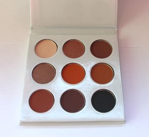 Makeup 9 Color Bronze Eyeshadow Palette Pressed Powder Paletter Lätt att bära ljusare matt metallisk skugga holike