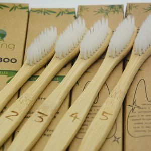 Dentável escova de dentes OEM personalizado logotipo bambu 5in1 Toothbrushes lingua limpador dentário dentes kit de viagem suave livre