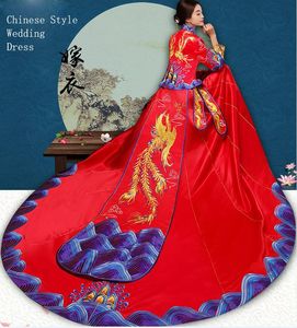 High Quality China traditional elegant bride wedding cheongsam dress Chinese dragon phoenix Suzhou Embroidery gown Fashion show