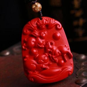 台湾原色Cinnabar Green Tara Guanyin Shipment Protective Bodhisattvaアムレペンダントネックレスファッションジュエリー