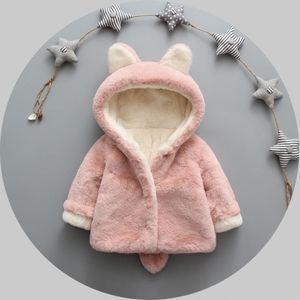 Meninas do bebê Casacos de Inverno Quente Faux Fur Velo Crianças Casacos Crianças Jaqueta de Coelho Orelha Com Capuz Outerwear Boutique Roupas Meninas Dos Desenhos Animados