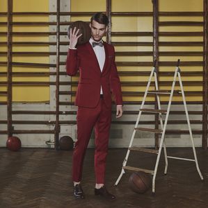 Moda Bordo Mens Suits Groomsmen Düğün Smokin İki Adet Tasarımcı Blazers Şal Yaka Tek Düğme Resmi Elbise Suit (Ceket + Pantolon)