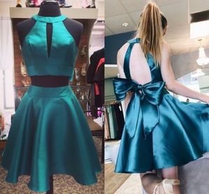 Cute Two Piece Short Homecoming Dresses Halter Satin Backless Prom Dresses Lovely Party Dresses Keyhole Back With Bow