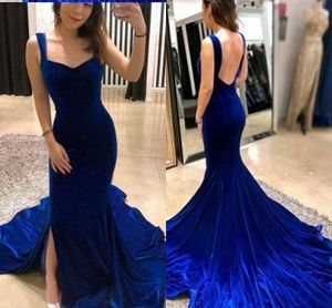Royal Blue Velvet Evening Gowns Mermaid Spaghetti Backless Side Split Prom Klänningar Enkla Eleganta Formella Klänningar 2019 Lång Klänning Öppna Tillbaka