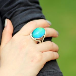 Hight Quality Large Oval Mood Stone Rings Fashion Change Color Ring Fancy Female Jewelry Size 7/8/9