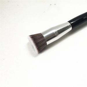 PRO Liquid Foundation #63 - Pennello Well-Like Liquid Foundation - Beauty Makeup Brushes Blender