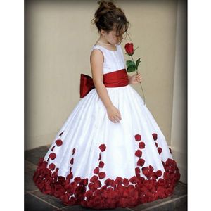 王女のボールガウンの花の女の子のドレスジュエルキャップの袖の床の花床の長さの女の子ページェントのドレス