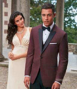 Classic Design One Button Burgundy Groom Tuxedos Black Peak Lapel Groomsmen Mens Wedding Suits Excellent Man Suits(Jacket+Pants+Vest+Tie) 94
