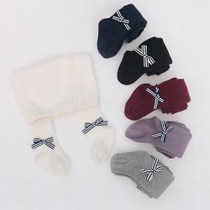 Baby Bowknot Tights Panty Slangbyxor Hosiery Kids Barns Flickor Dans Strumpor Ballett Tights Pantyhose Soft Bomull Strumpor Fodies