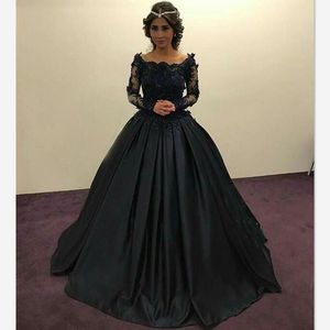 Księżniczka Czarne sukienki wieczorowe długie rękawy Sheer koronkowe aplikacje z koralikami Skusz szuflady sukni balowej sukni na imprezę formalną sukienkę balową