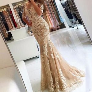 Glamorous Champagne 2018 Prom Dresses Sexy Dubai Tulle Mermaid Fornal Suknie wieczorowe Pełna Koronkowa Aplikacje Pół Rękaw Party Sukienki