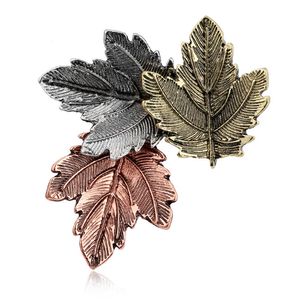 Brooche Mujer Vintage Pin Maple Leaf Brosch Broscher Pins Utsökt Krage för Kvinnor Dans Party Tillbehör