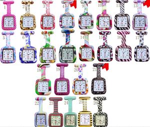 Wholesale 800pcs /ロット26彩色正方形カラフルプリントシリコーン看護師ウォッチポケットウォッチドクターフォブクォーツウォッチキッズギフト腕時計NW016