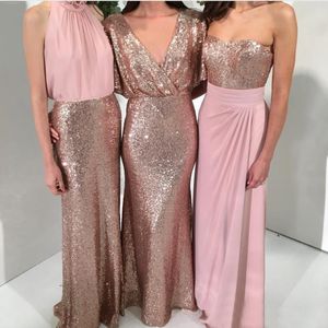 Ny mode 2018 Rose Gold Sequined Chiffon Brudtärna Klänningar Lång Elegant Tre Stil Maid of Honor Gowns Custom Gjorda från Kina EN2105