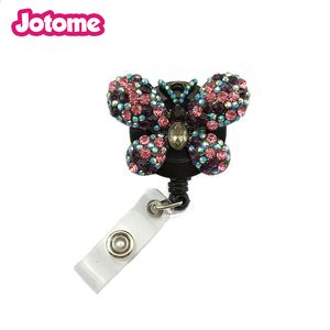 50pcs/partia Multi -Kolor Key Pierścienie Krineston Kryształowy motyl medyczny Id Id Yoyo Badge Reelrz