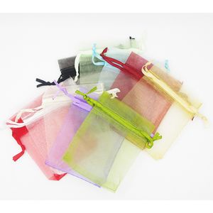 100pcs organza borse con coulisse borse gioielli sacchetti regalo wrap wedding natale festeggiare il sacchetto di imballaggio 7x9 cm (2.75x3,5 pollici) multi colori
