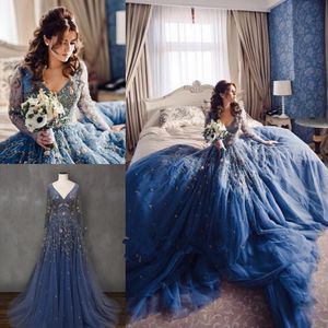 美しい青い線刺繍国のウェディングドレスジュエル長袖オーガンザブライダルガウン教会2018 Robe deMariéegothicCasamento