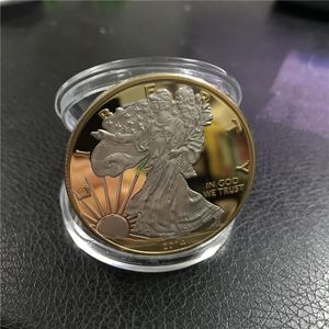 送料無料50pcs /ロット。 2014年1オンスアメリカンイーグルゴールドコイン、ゴールドメッキシルバー、ミラー効果/磁気なし