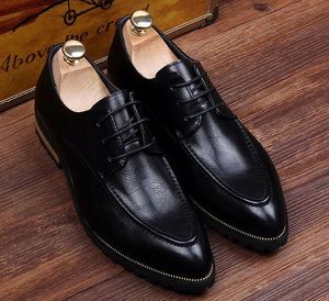 Sapatos de couro pontudos britânicos, linha de tendência masculina com sapatos masculinos casuais de negócios aumentados, sapatos de casamento para estilistas de cabelo, sapatos de lazer 37-44e