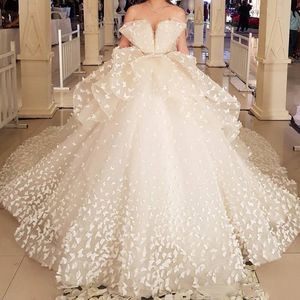 Ivory Sheer Neck Ball Gown Wedding Dresses Organza Ruched Lace Appliques Bridal Gowns Sweep Train Wedding Vestidos Custom Made