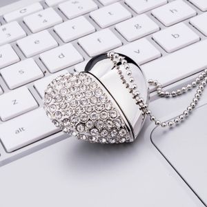 Gratis frakt Silver Crystal Heart Shape 16g 32g 64g USB 2.0 Flash Drives Tillräcklig Memory Stick Thumb Pen Drive för dator Laptop Mac Tablet