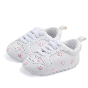 2019 Baby Buty Noworodka Chłopcy Dziewczęta Serca Star Wzór pierwszy Walkers Dzieci Maluchy Lace Up Pu Sneakers 0-18 miesięcy