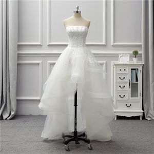 Vestidos de noiva branco Alta Baixa vestidos de noiva Strapless Tiered Ruffle Com Lace Applique Vestidos de casamento Voltar Lace-Up Custom Made