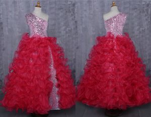 Mode Splitter Pailletten Mädchen Pageant Kleider Günstige Eine schulter Organza Rüschen Kristall Lange Prom Abendkleid Für Kinder Kinder 2021