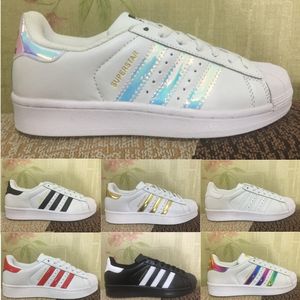 2021 Top Skateboard Casual Shoes Superstars GOLD Radiation Black White Red Blue Men's Women's Sneakers Running Super star Jogging Sports