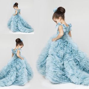 Довольно цветок девочки платья Ruched Многоуровневое Ice Blue Puffy Kids Новоселье для Свадеб платья Плюс Размер Pageant платье развертки поезд