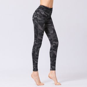 Фитнес брюки новые производители оптом камуфляж напечатанные йоги трусики женщин на открытом воздухе спортивные брюки танцы йога девять брюк