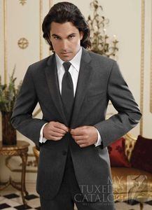 New Arrivals Two Button Dark Grey Groom Tuxedos Groomsmen Notch Lapel Best Man Blazer Mens Wedding Suits (Jacket+Pants+Vest+Tie) H:700