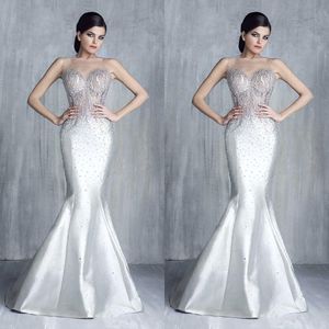 Tony Chaaya White Satin Mermaid Suknie Wieczorowe Illusion Neck 2018 Zroszony Prom Suknie Długość podłogi Formalna sukienka imprezowa