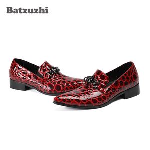 Nowe luksusowe buty męskie Poined Toe Wino Red Patent Skórzane buty Mężczyźni Formalne Buty dla Mężczyzn Wedding and Party Zapatos Hombre, Duży rozmiar US12