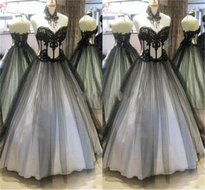 2019 Yeni Sevgiliye Siyah Beyaz Balo Quinceanera Elbiseler Kristaller için 15 Yıl Tatlı 16 Artı Boyutu Pageant Balo Parti Kıyafeti QC1040
