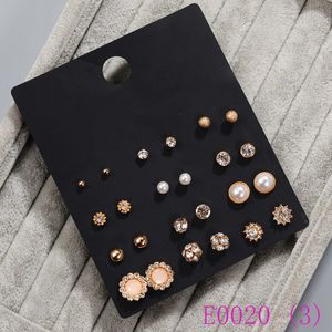 3set Weiß Kristall Simulierte Perle Stud Ohrringe Set Frauen Kleine Ohr Studs Vintage Zubehör Schmuck E0020