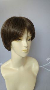 Короткие золотисто -коричневые парики женского волоса