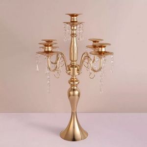 55 cm Wysoki 5 Arms Gold Iron Metal Candelabra Z Szkła Wiszące Koraliki Weselne Dekoracje Tabela Centerpiece Candle Posiadacze